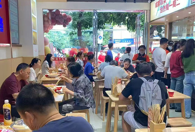 從成都街頭走向大江南北，蜀一蜀二冒菜的長期主義加盟路